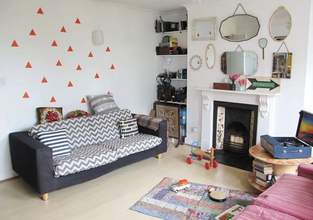 Hình ảnh minh họa có nên ở trọ ghép hay không?