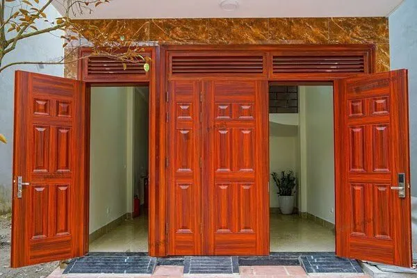 Hình ảnh minh họa nhà có 2 cửa chính